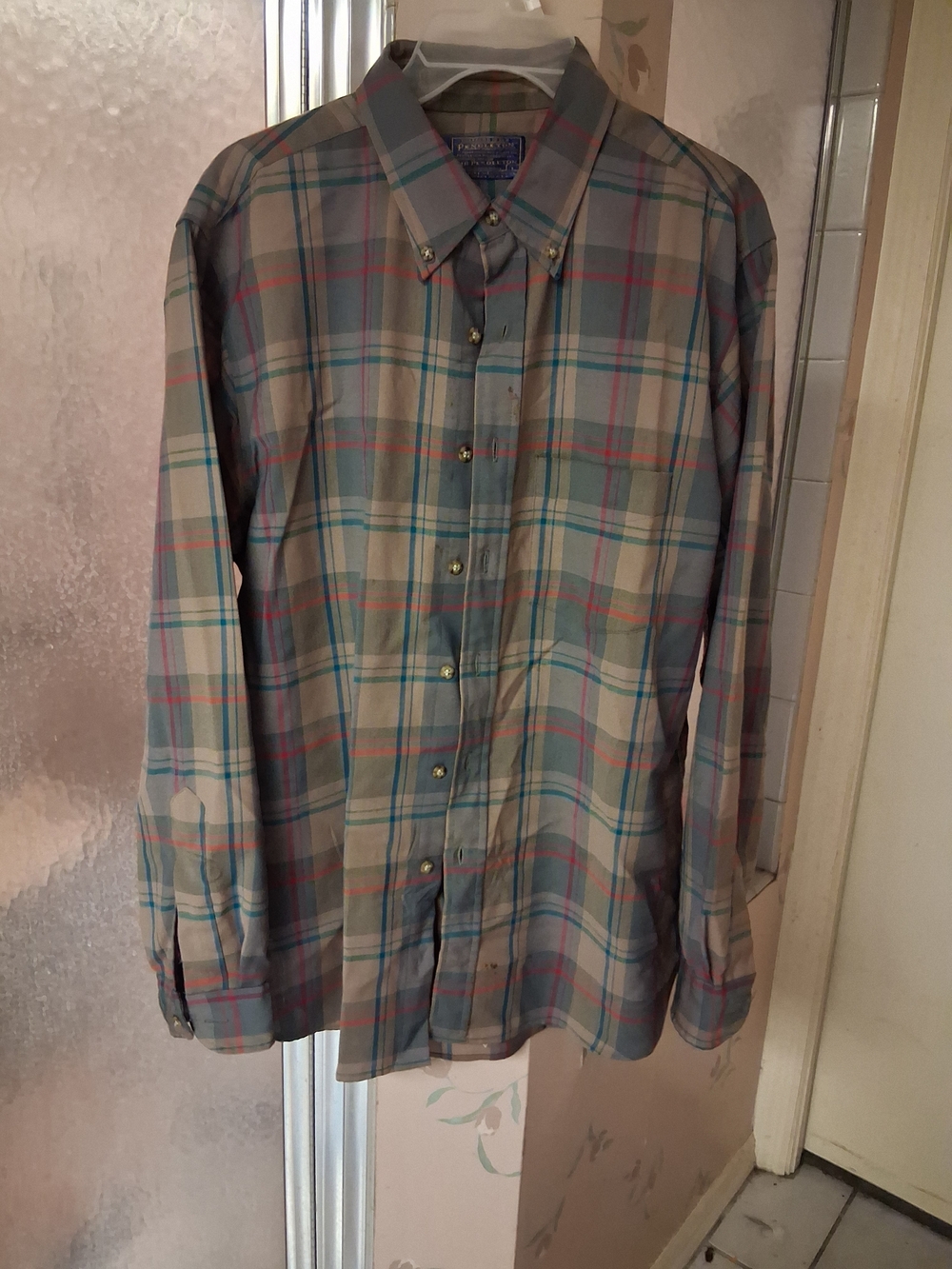 Vintage Pendleton Men’s Grey Plaid Button-Down Wool Shirt Mens Large